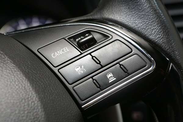 2016 Mitsubishi Outlander LS Safety Pack ZK