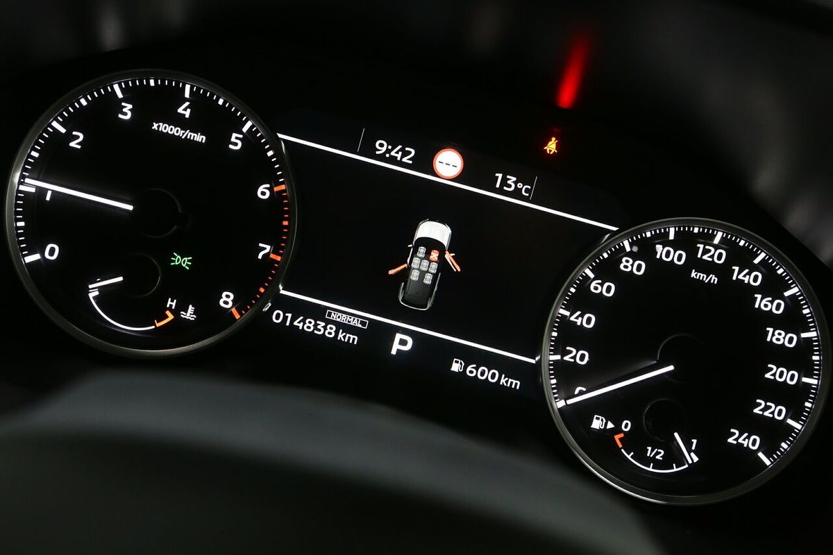 2025 Mitsubishi Outlander LS ZM