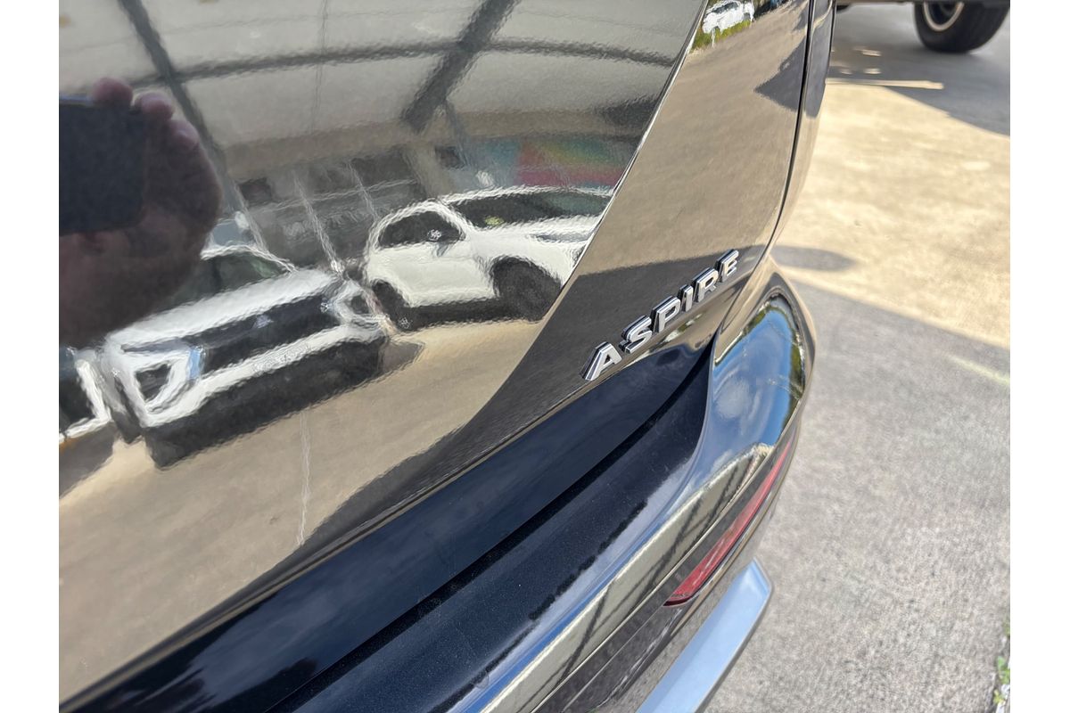 2025 Mitsubishi Outlander Aspire ZM