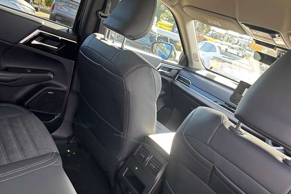 2025 Mitsubishi Outlander Aspire ZM