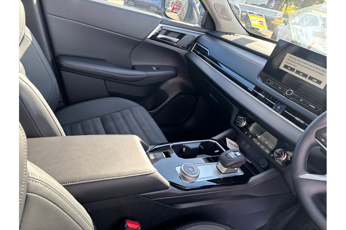2025 Mitsubishi Outlander Aspire ZM