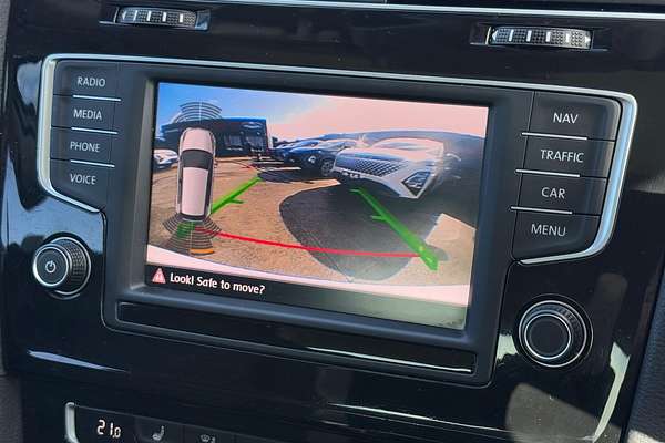 2016 Volkswagen Golf 110TSI Highline 7