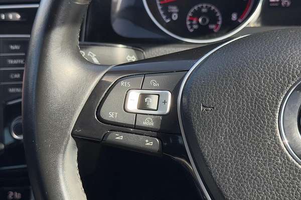 2016 Volkswagen Golf 110TSI Highline 7