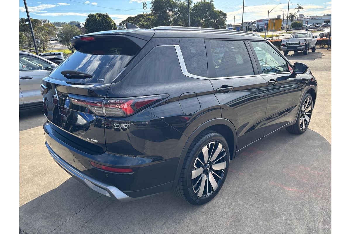 2025 Mitsubishi Outlander Aspire ZM
