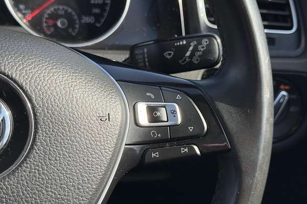2016 Volkswagen Golf 110TSI Highline 7