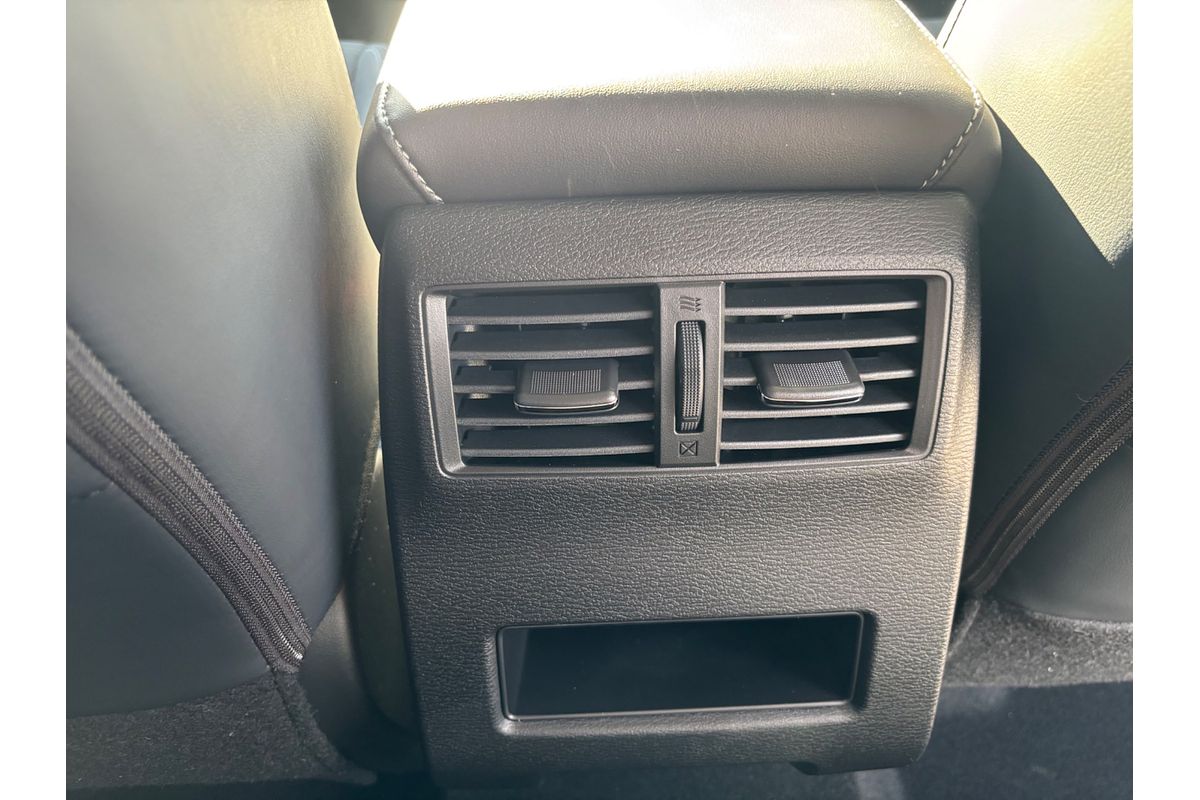 2025 Mitsubishi Outlander Aspire ZM