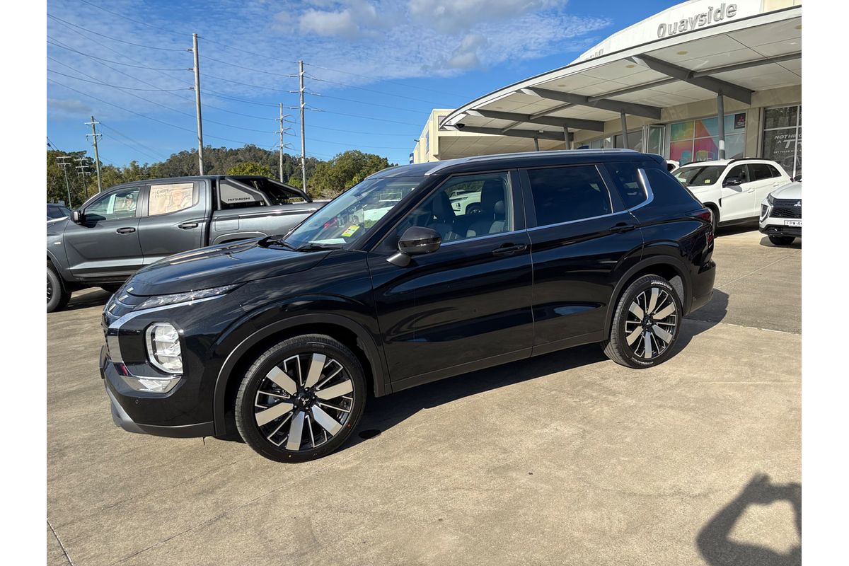 2025 Mitsubishi Outlander Aspire ZM