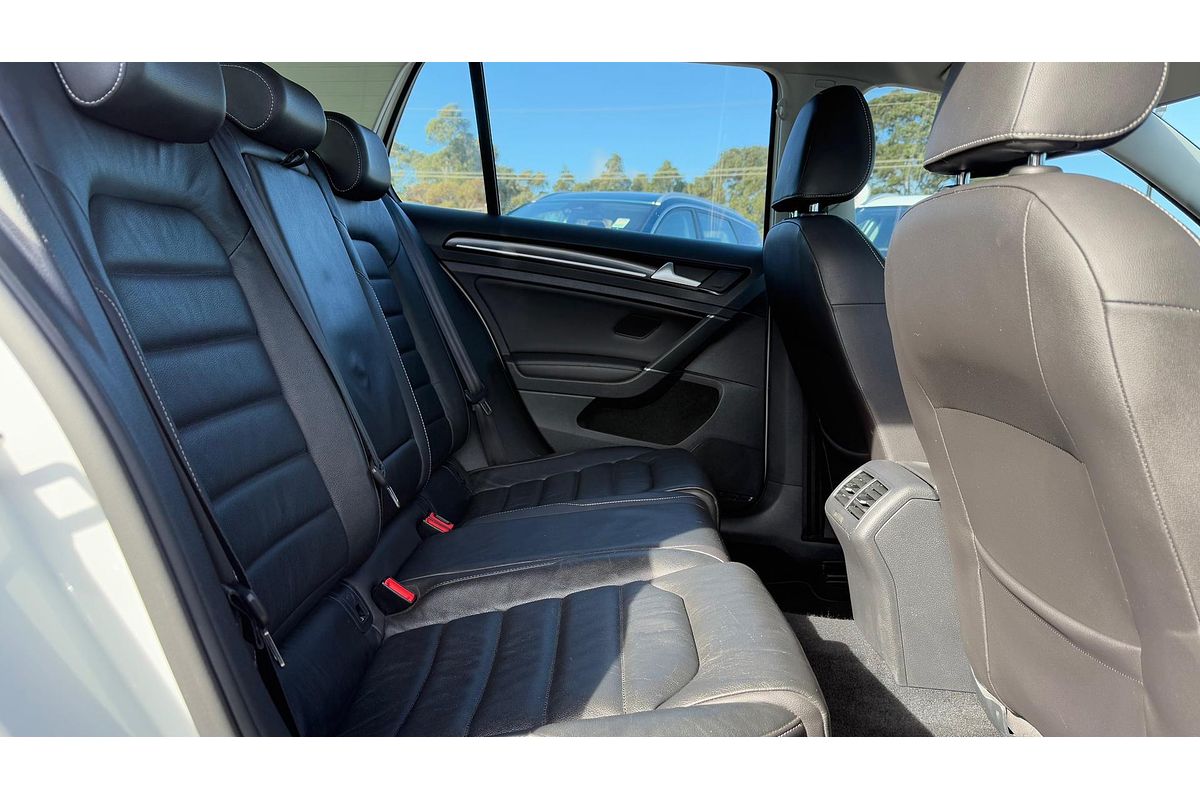 2016 Volkswagen Golf 110TSI Highline 7