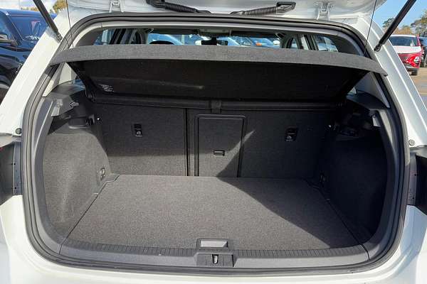2016 Volkswagen Golf 110TSI Highline 7