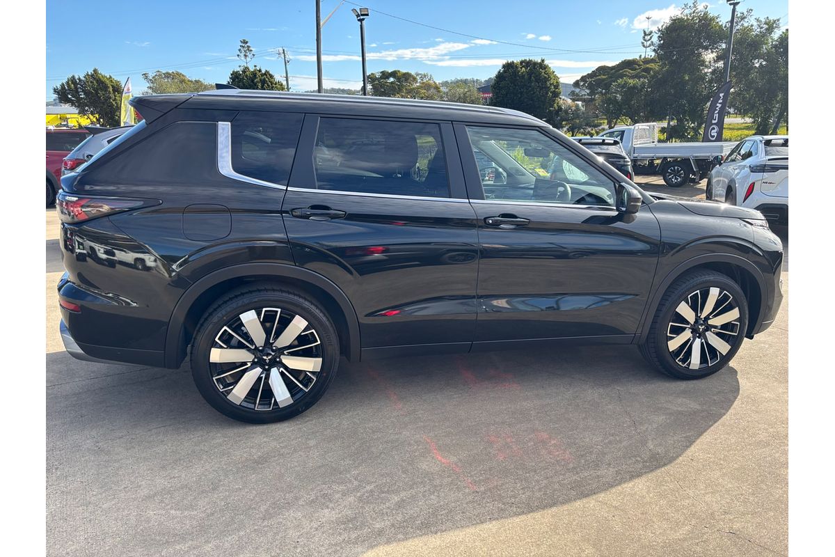 2025 Mitsubishi Outlander Aspire ZM