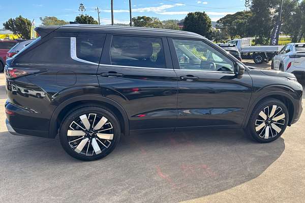 2025 Mitsubishi Outlander Aspire ZM