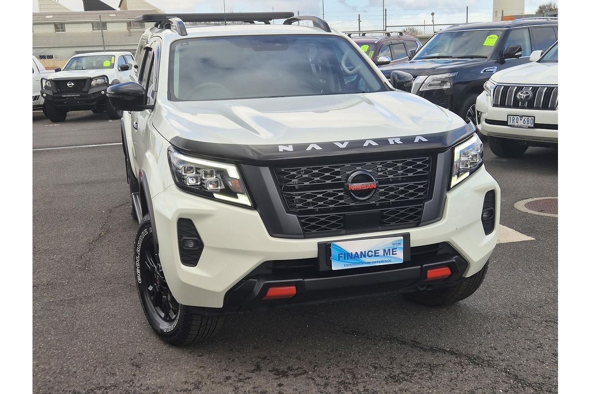 2025 Nissan Navara PRO-4X D23 4X4