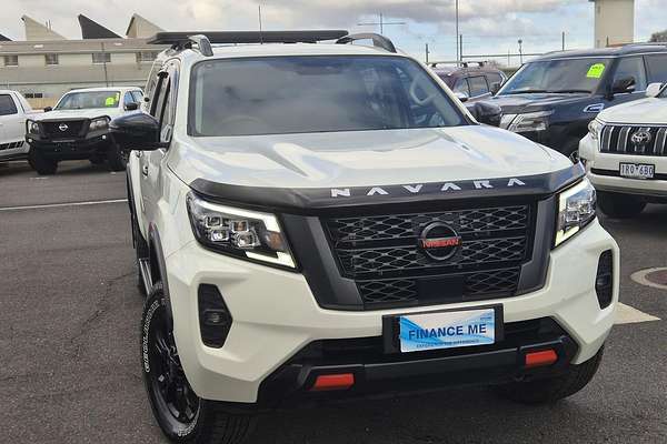 2025 Nissan Navara PRO-4X D23 4X4