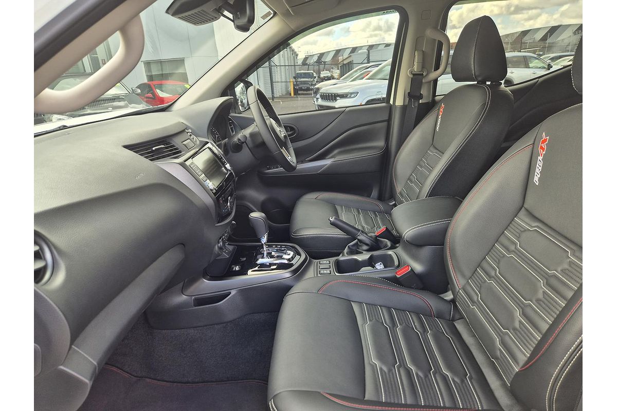 2025 Nissan Navara PRO-4X D23 4X4