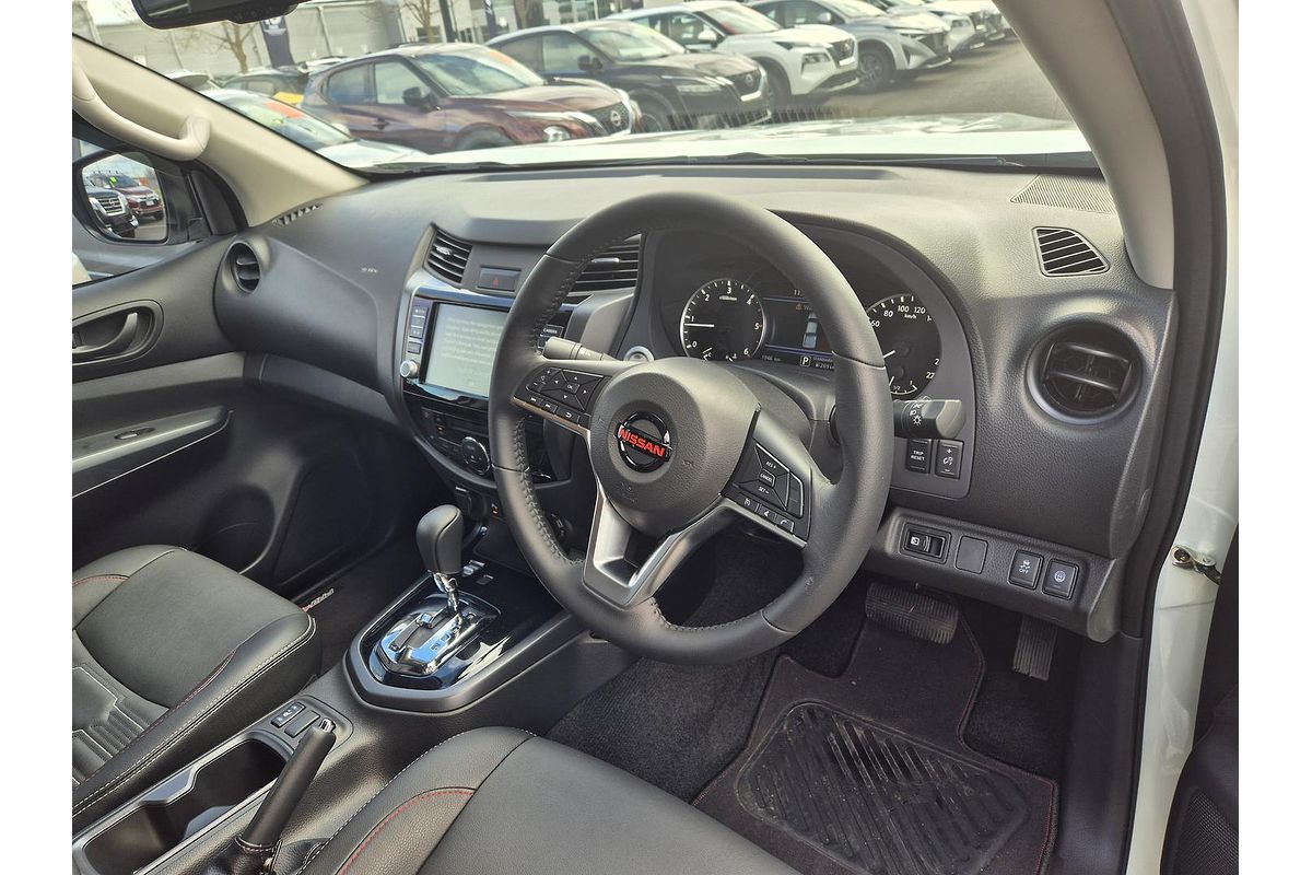 2025 Nissan Navara PRO-4X D23 4X4