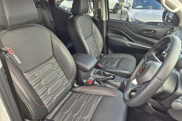 2025 Nissan Navara PRO-4X D23 4X4