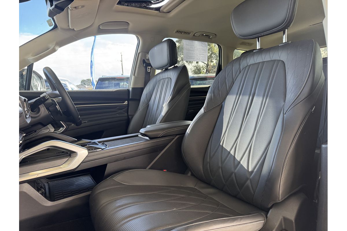 2024 LDV D90 Executive SV9A