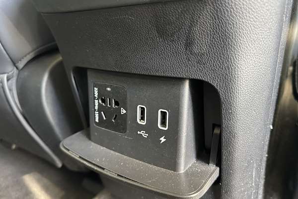 2024 LDV D90 Executive SV9A