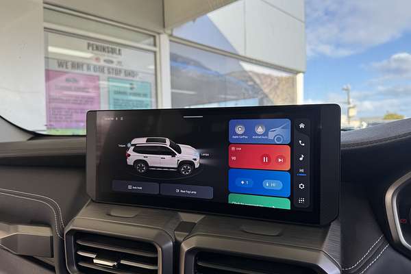 2024 LDV D90 Executive SV9A