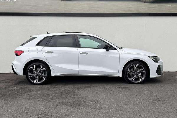 2025 Audi A3 35 TFSI S line GY