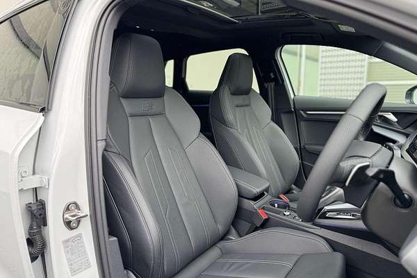 2025 Audi A3 35 TFSI S line GY