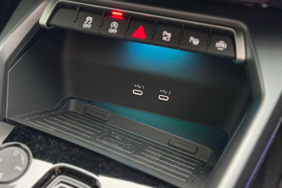 2025 Audi A3 35 TFSI S line GY