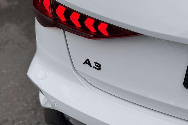2025 Audi A3 35 TFSI S line GY