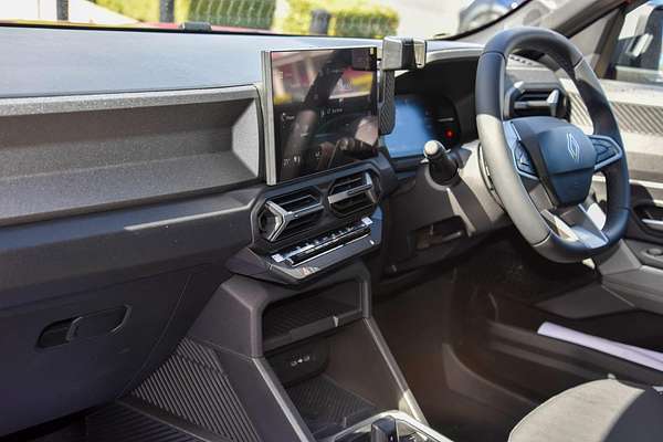 2025 Renault Duster Techno X1311