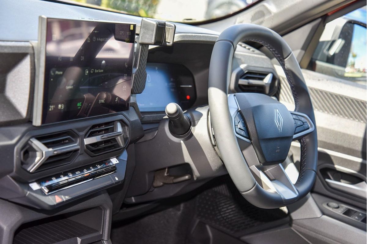 2025 Renault Duster Techno X1311