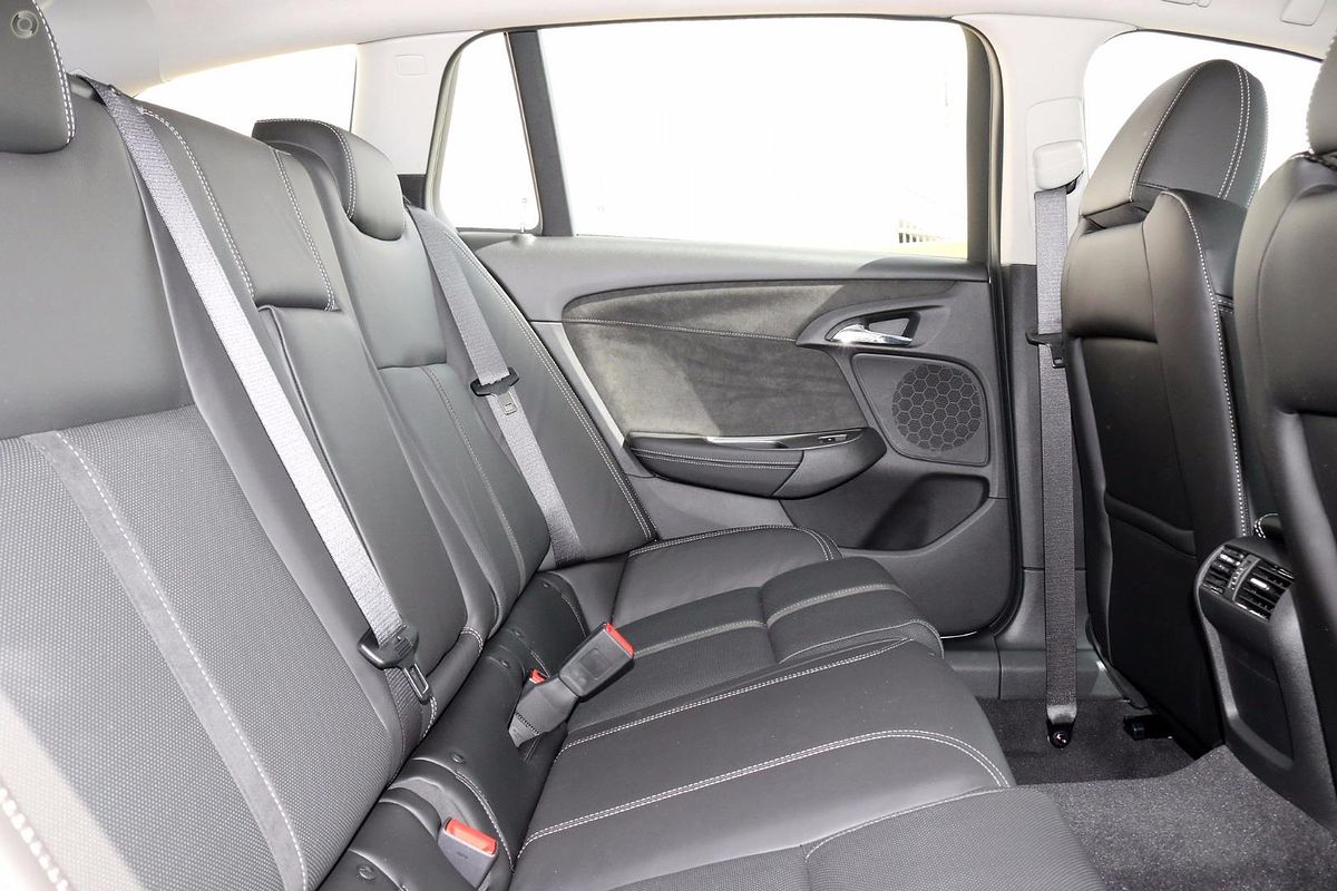 2017 Holden Calais V VF Series II