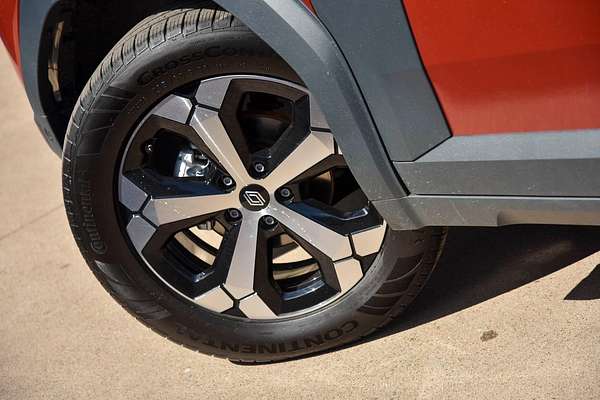 2025 Renault Duster Techno X1311