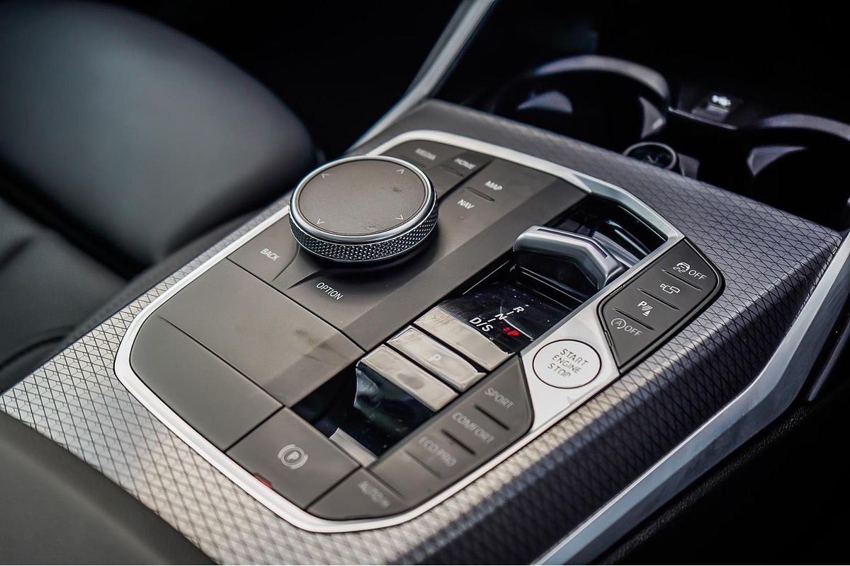 2024 BMW 3 Series 330i M Sport G20 LCI