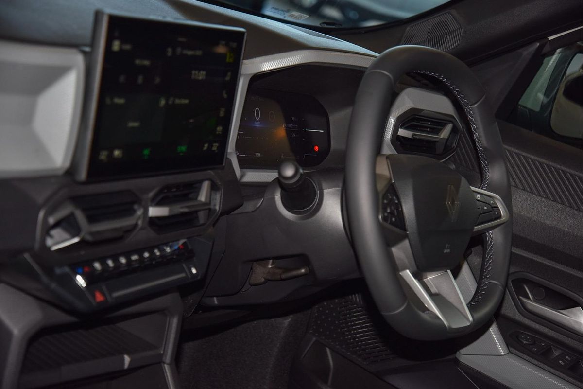 2025 Renault Duster Techno X1311