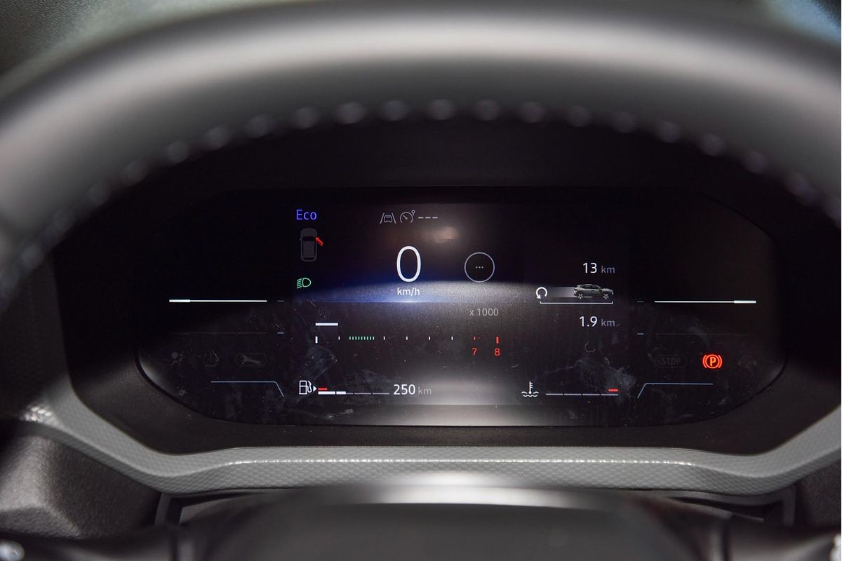 2025 Renault Duster Techno X1311