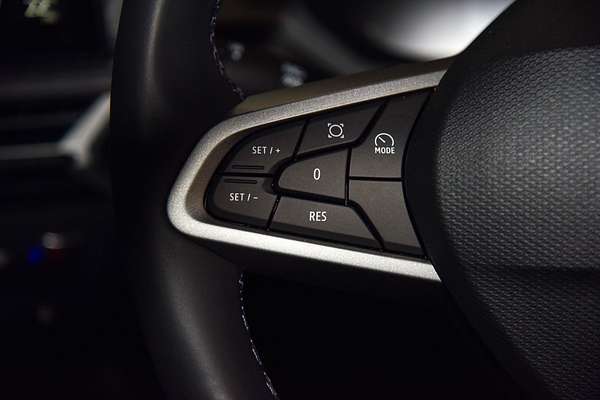 2025 Renault Duster Techno X1311