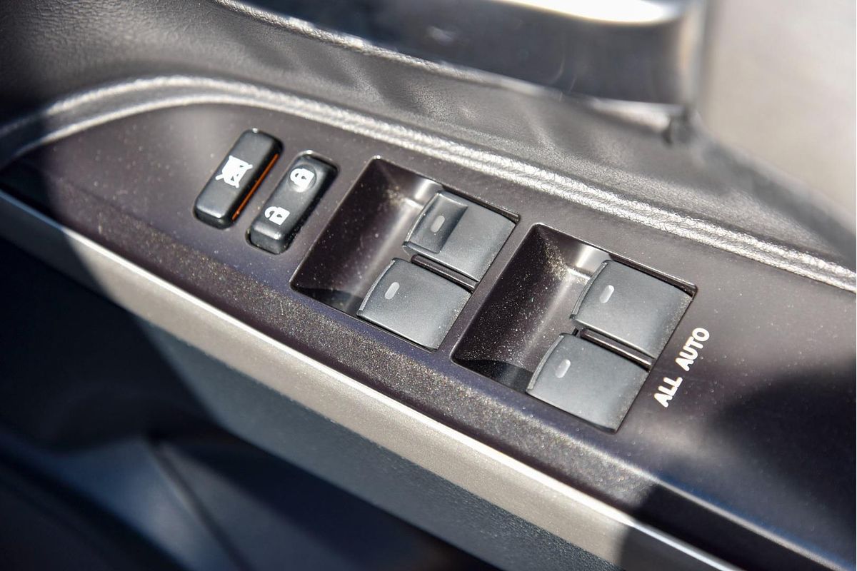 2020 Toyota Landcruiser VX VDJ200R