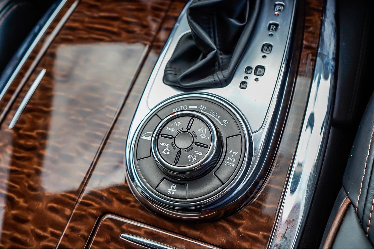 2023 Nissan Patrol Ti Y62