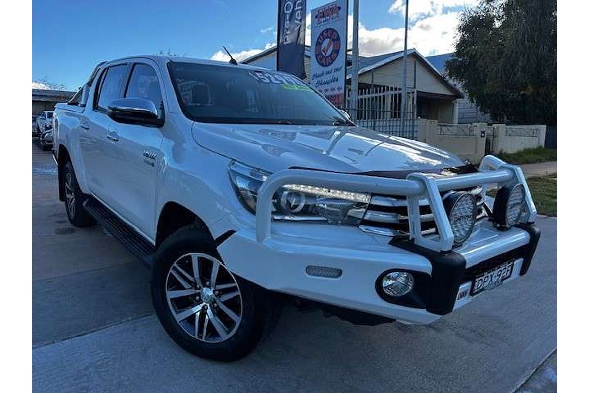 2017 Toyota Hilux SR5 GUN126R 4X4
