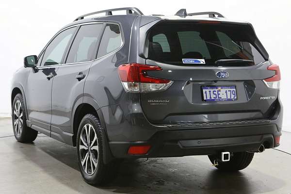 2022 Subaru Forester 2.5i Premium S5