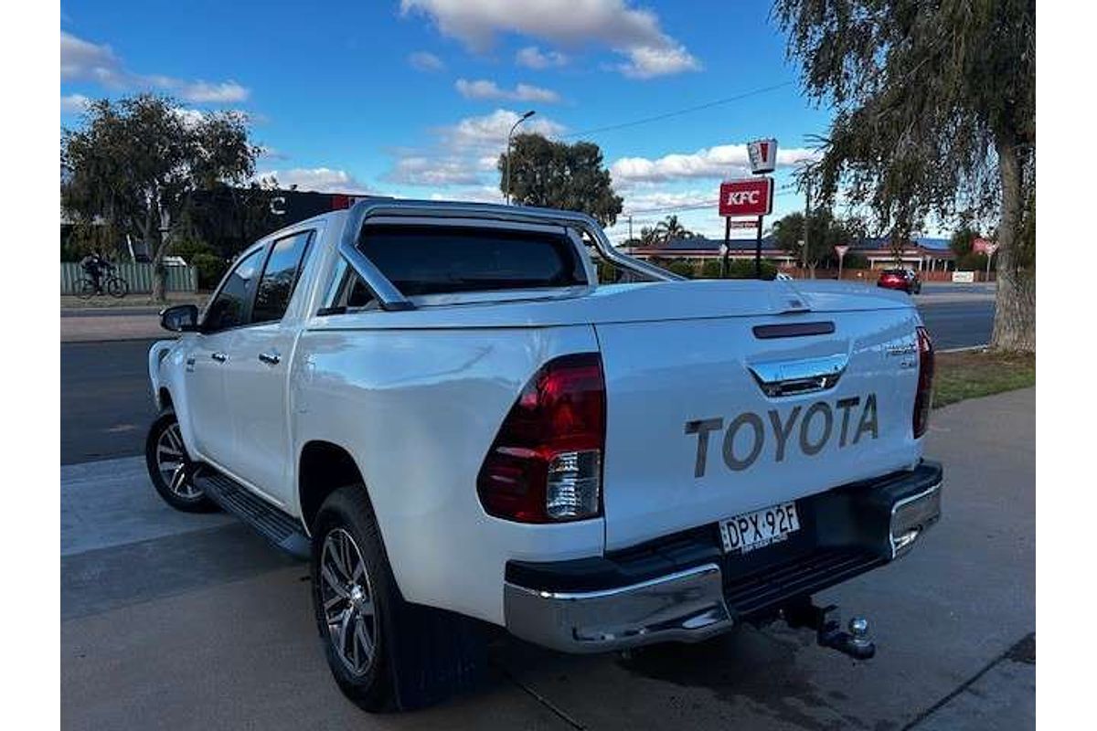 2017 Toyota Hilux SR5 GUN126R 4X4