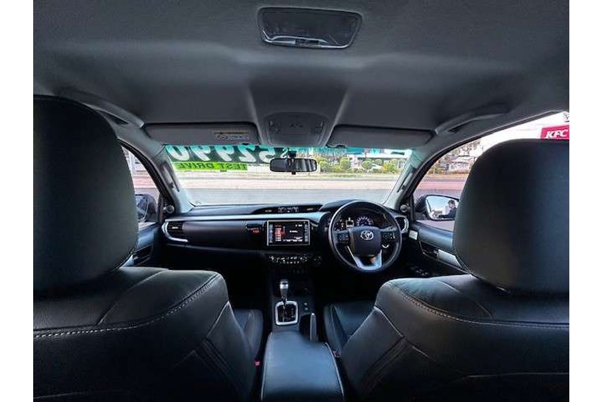 2017 Toyota Hilux SR5 GUN126R 4X4