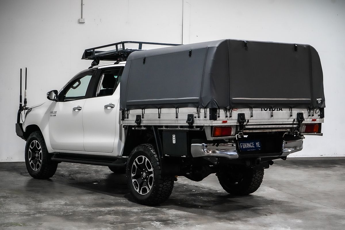 2020 Toyota Hilux SR5 GUN126R 4X4