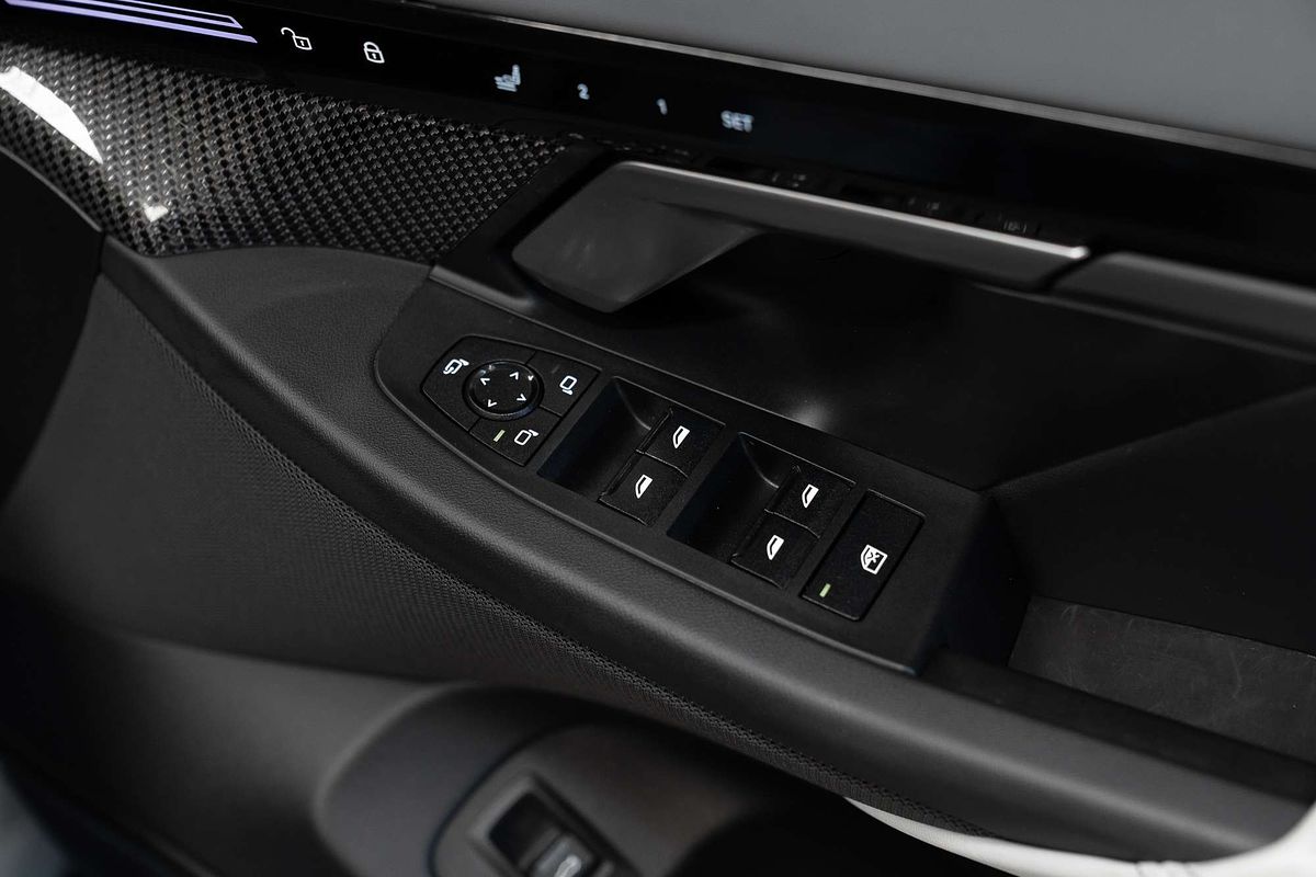 2023 BMW 5 Series 520i M Sport G60