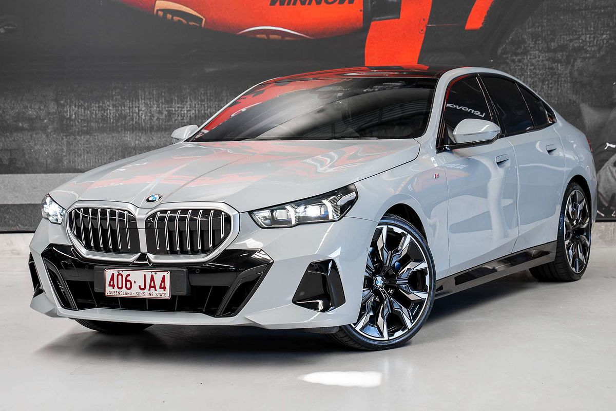 2023 BMW 5 Series 520i M Sport G60