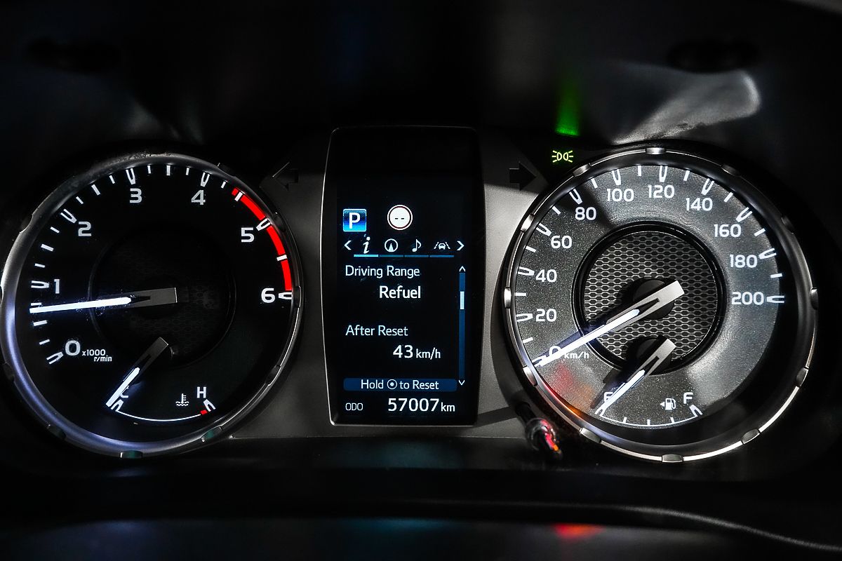 2020 Toyota Hilux SR5 GUN126R 4X4