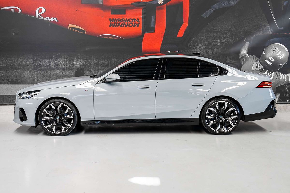 2023 BMW 5 Series 520i M Sport G60