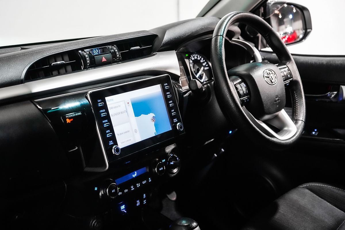2020 Toyota Hilux SR5 GUN126R 4X4