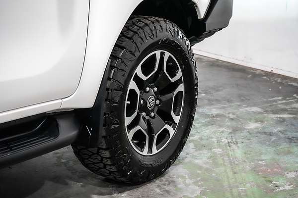 2020 Toyota Hilux SR5 GUN126R 4X4