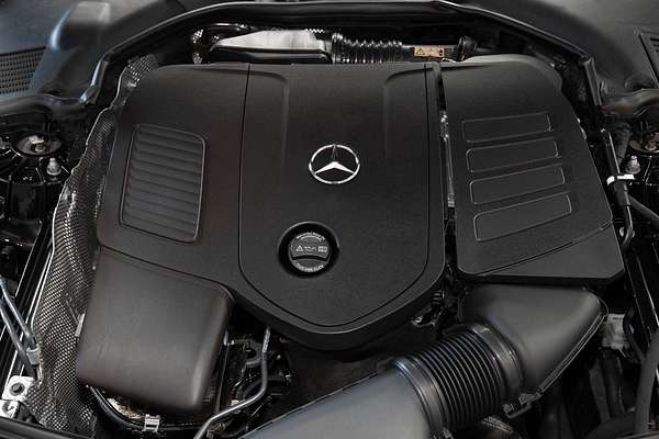 2022 Mercedes-Benz C-Class C300 W206