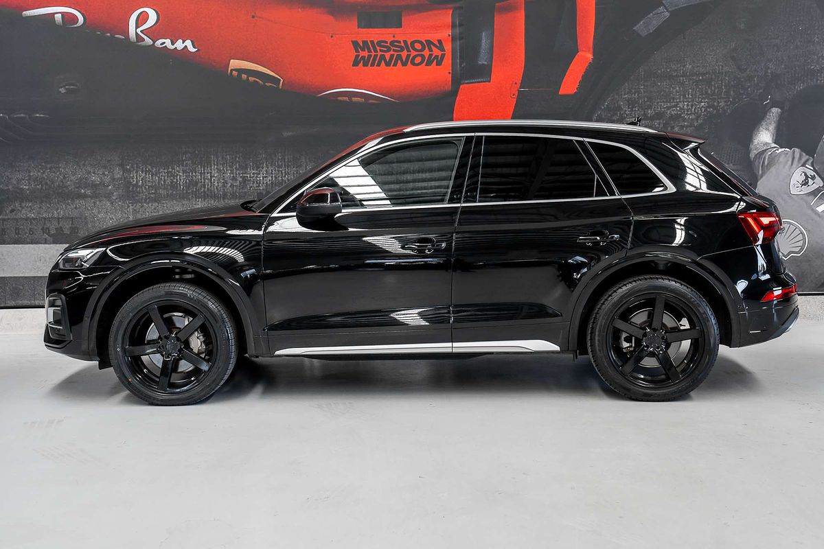 2022 Audi Q5 45 TFSI FY